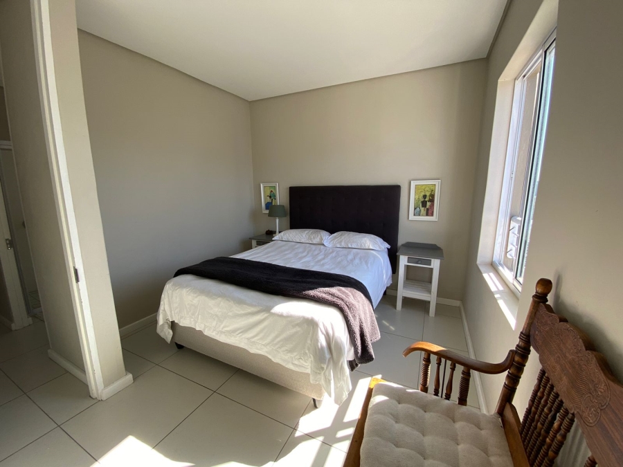 To Let 3 Bedroom Property for Rent in Somerset Lakes Western Cape